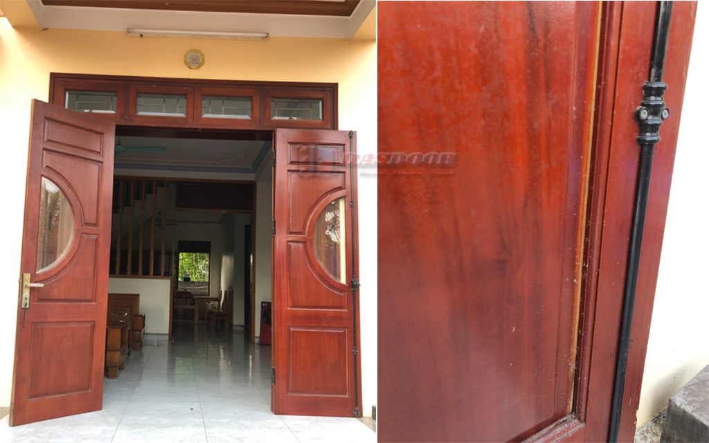 Tại Sao Thay Thế Cửa Gỗ Bằng Cửa Thép Vân Gỗ