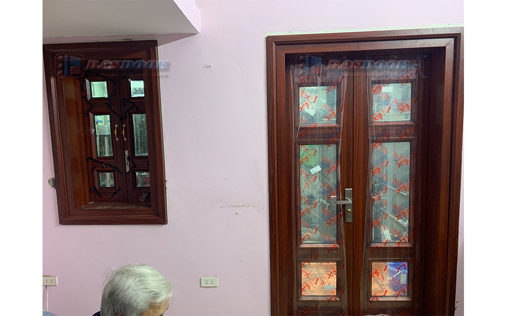 Lắp Đặt Cửa Thép Vân Gỗ Tại Hoàn Kiếm Hà Nội