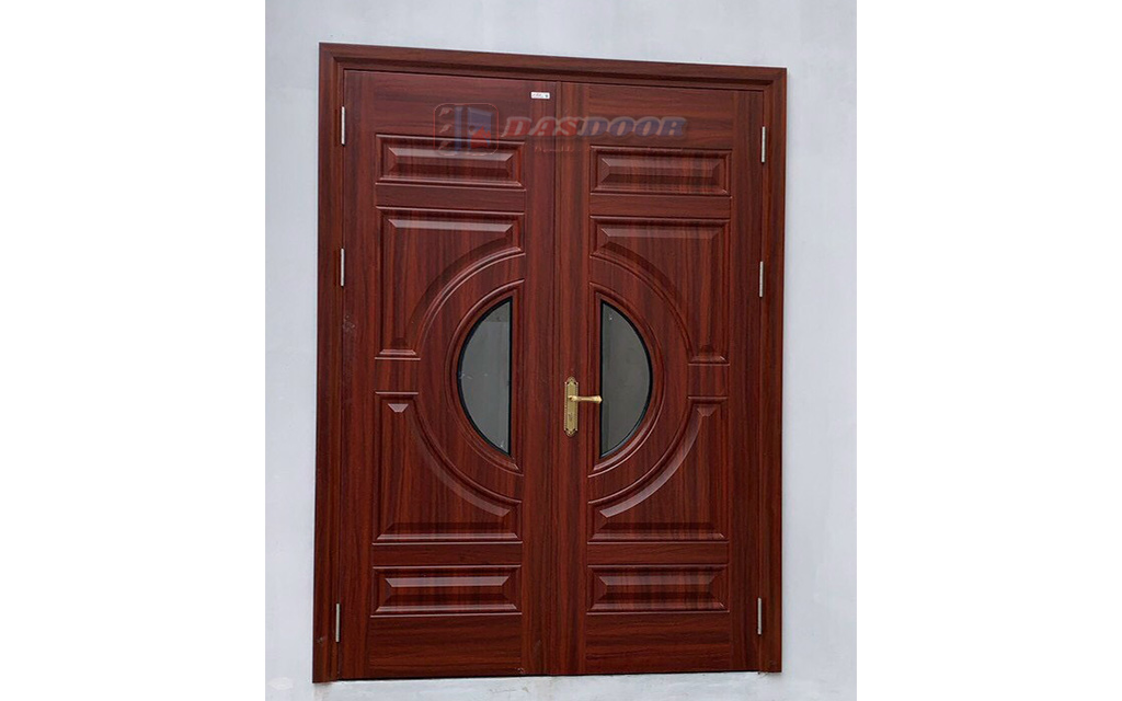 Hình Ảnh Lắp Đặt Cửa Thép Vân Gỗ 2 Cánh Cân