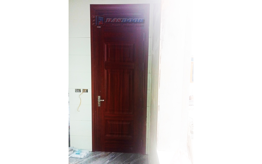 Lắp Đặt Cửa Thép Vân Gỗ Tại Chương Mỹ Hà Nội