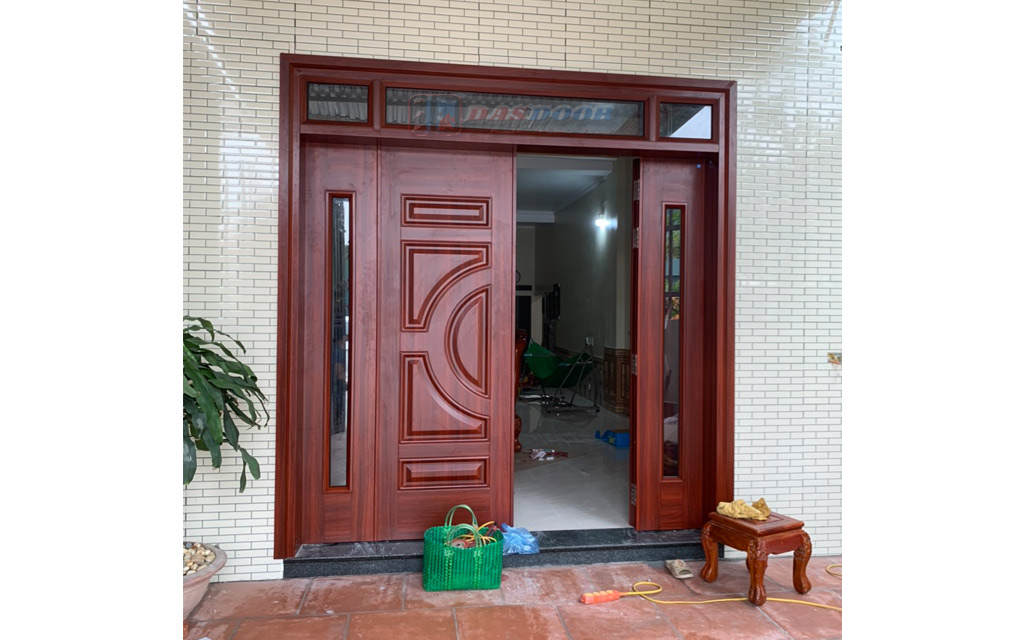 Lắp Đặt Cửa Thép Vân Gỗ Tại Quốc Oai Hà Nội