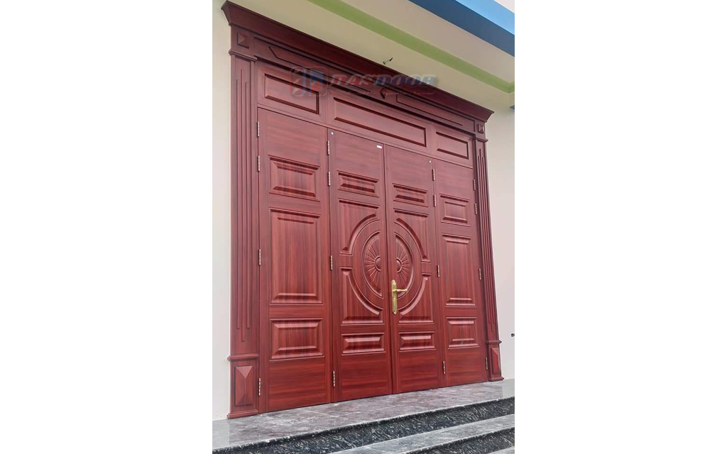 Lắp Đặt Cửa Thép Vân Gỗ Tại Thạch Thất Hà Nội