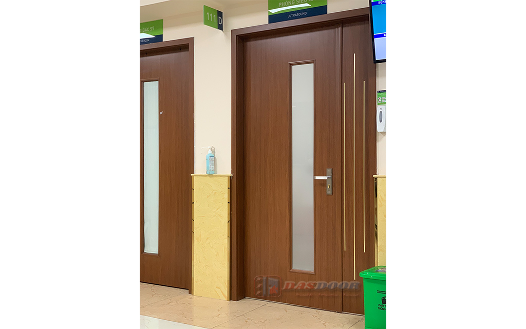 Cửa Nhựa Composite Hai Cánh