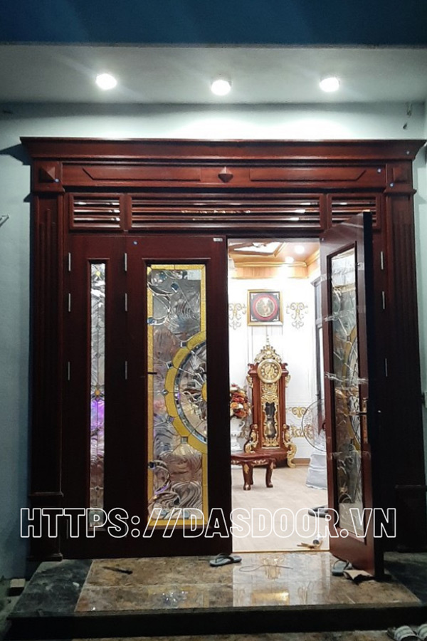 Mẫu Cửa Thép Vân Gỗ 4 Cánh