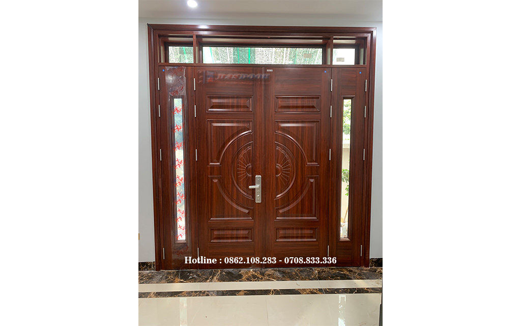 Cửa Thép Vân Gỗ Tại Yên Sơn - Quốc Oai - Hà Nội