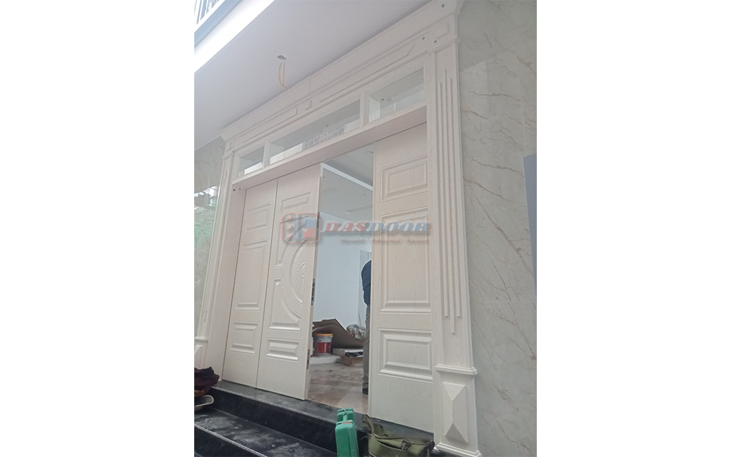Cửa Thép Vân Gỗ Tại Quận 4 - Hồ Chí Minh