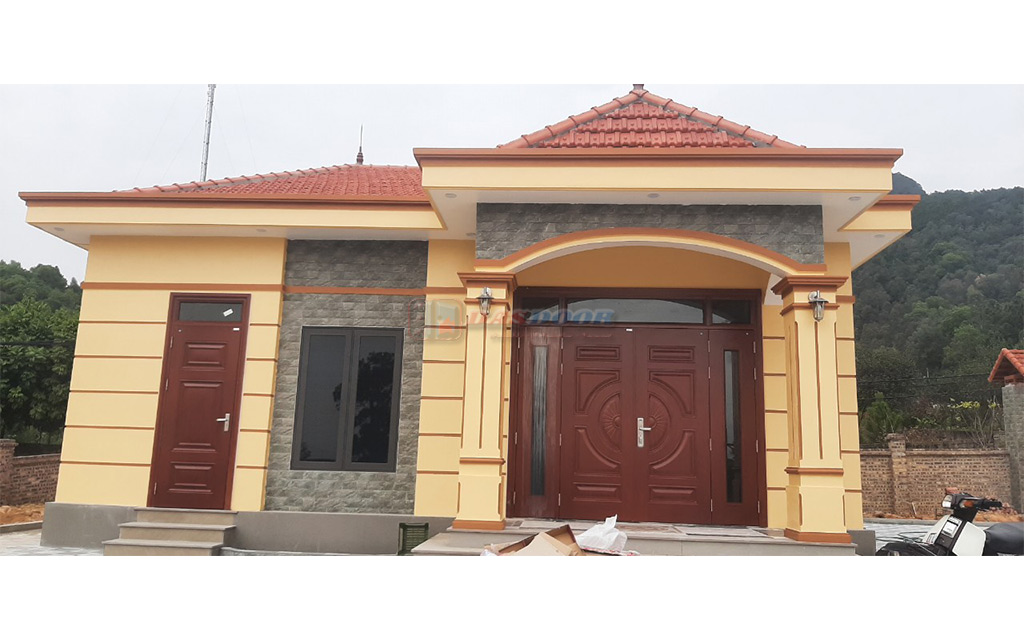 Cửa Thép Vân Gỗ Tại Phú Thọ