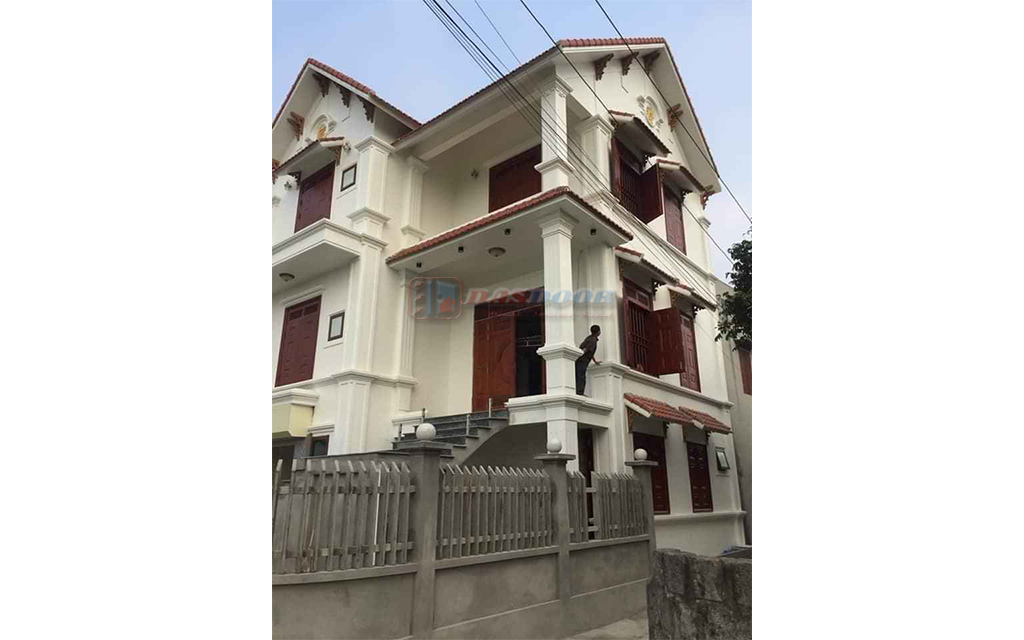 Cửa Thép Vân Gỗ Tại Trảng Bom - Đồng Nai