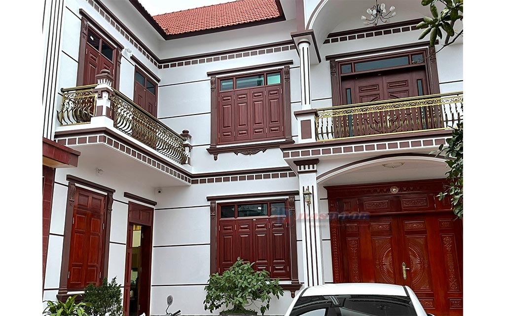 Cửa Thép Vân Gỗ Tại Hồ Chí Minh