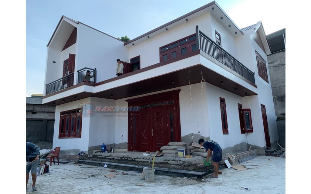 Cửa Thép Vân Gỗ Tại Hồ Chí Minh