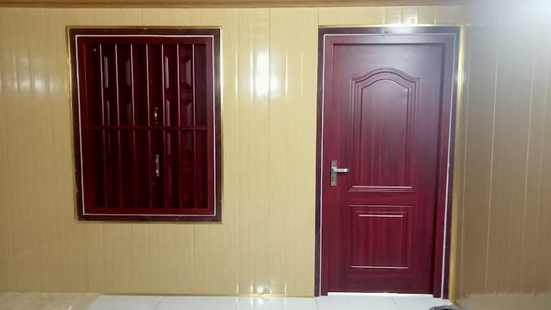 Cửa thép vân gỗ 1 cánh