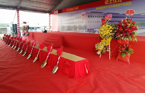 Chọn ngày đẹp khởi công